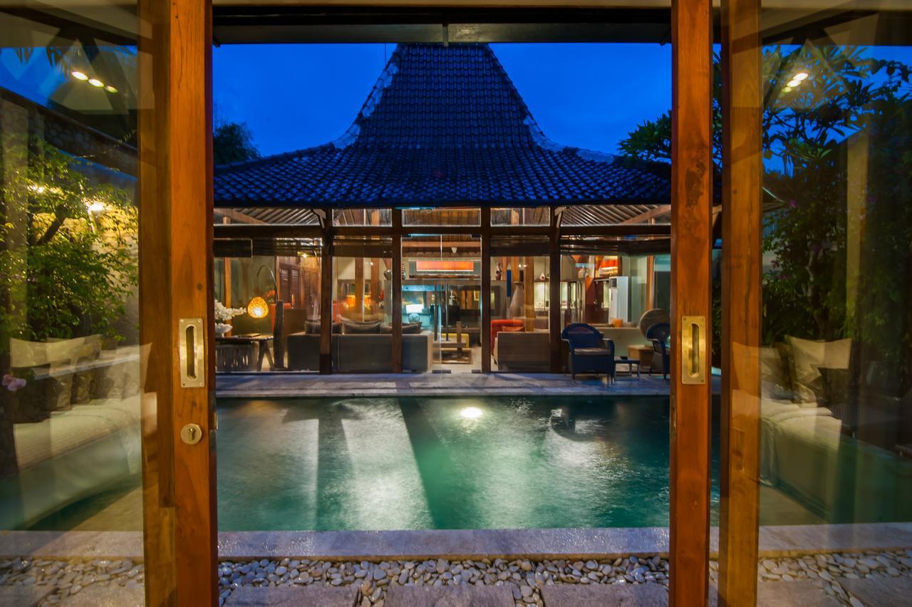 Tides Echo Beach Villa Canggu  Exterior photo