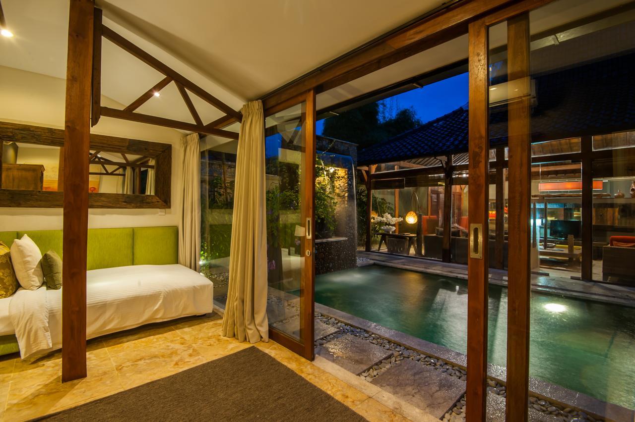 Tides Echo Beach Villa Canggu  Exterior photo